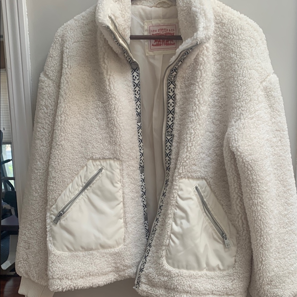 Levi's Women's White Sherpa Teddy Jacket